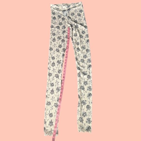 Free People Intimately Layered In Lace Sheer Leggings, Cream Floral. Medium. NWT - Picture 16 of 16